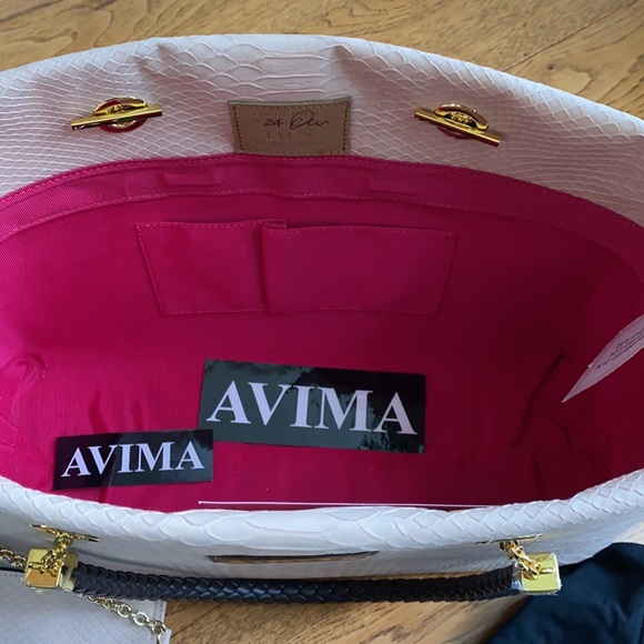 AVIMA by TYC’S icon rose purse - Picture 8 of 13